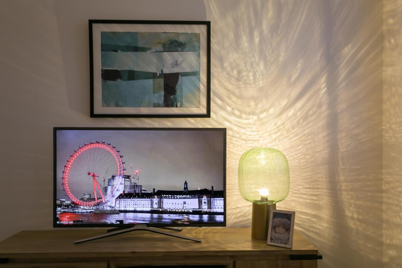 ロンドンUrban Chic - Rathboneアパートメント エクステリア 写真